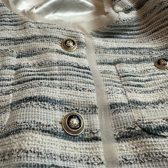 Monroe & Main Textured Stripe Blazer | Cotton Blend · Classic Work Coastal Chic - Picture 8 of 8